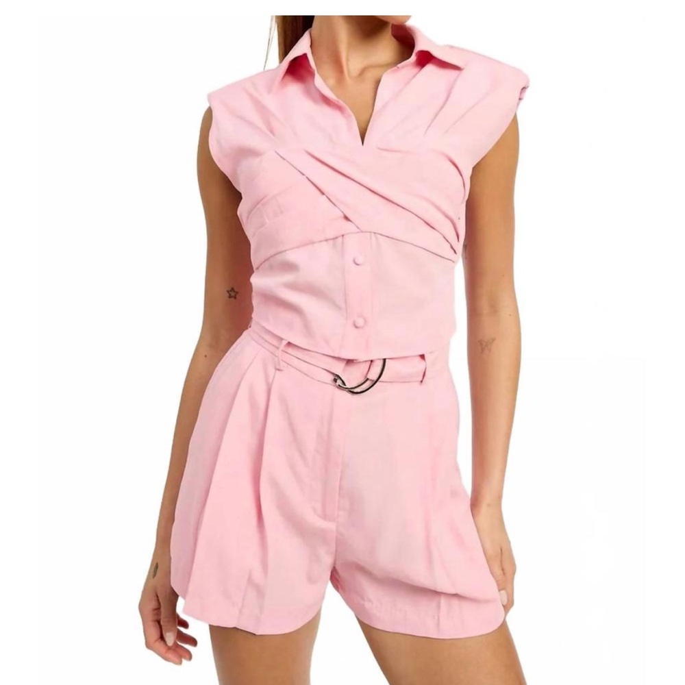 En Saison Blush Pink Blouse & Short set size large NWT